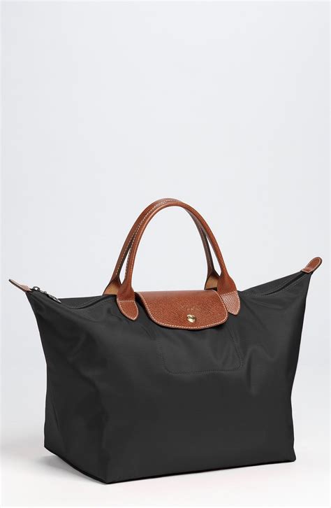 buy longchamp.